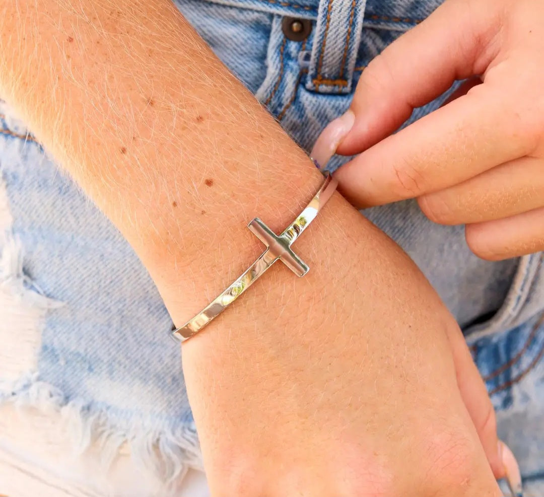 Cross Cuff Bracelet Phil 4:13