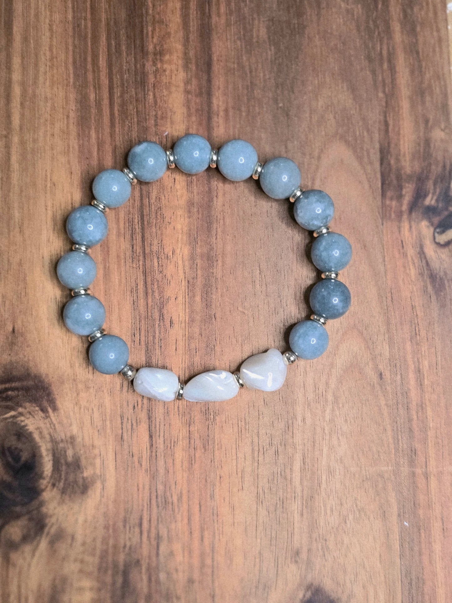 Chalcedony and Gold Bracelet